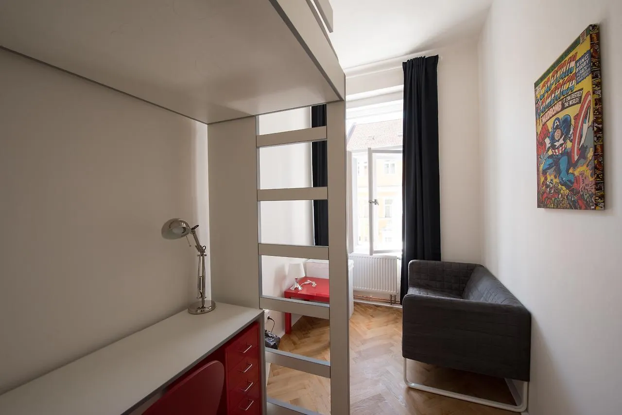 Hostel Comics Style Private Rooms Prague
